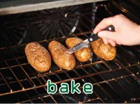 Definition & pronunciation of bake