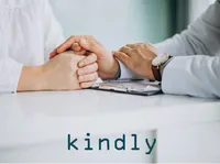 Definition & pronunciation of kindly