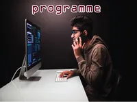 Definition & pronunciation of programme