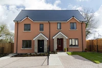 Definition & pronunciation of semi