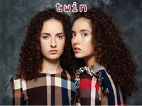 Definition & pronunciation of twin