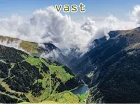 Definition & pronunciation of vast