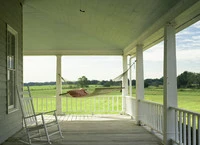 Definition & pronunciation of veranda