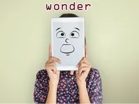 Definition & pronunciation of wonder